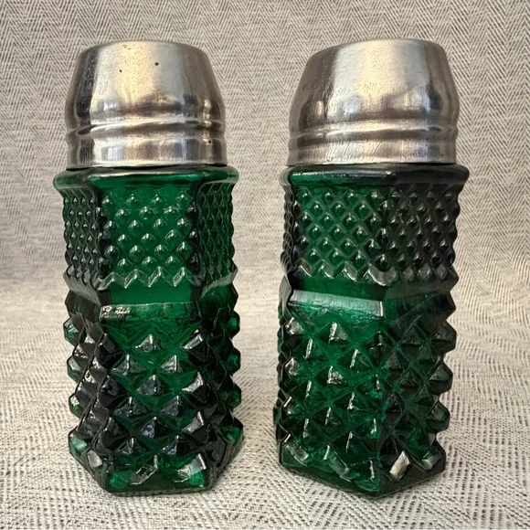 Vintage Green Glass Salt and Pepper Shakers - Picture 2 of 6
